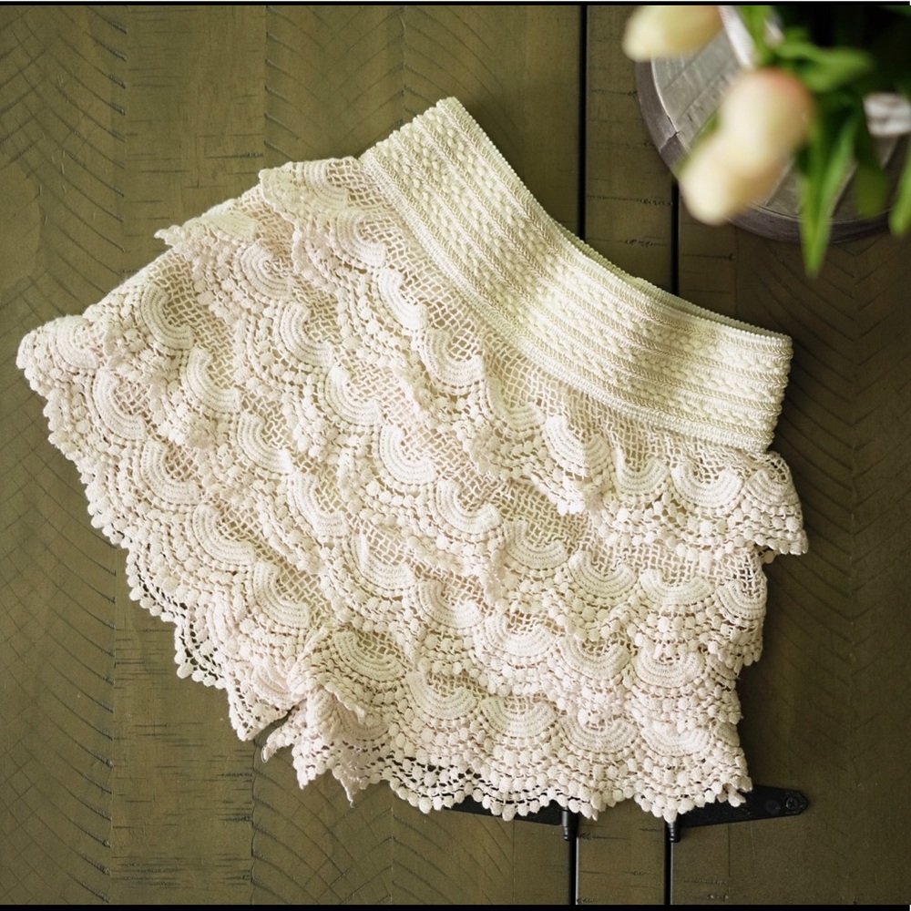 Lace crochet shorts